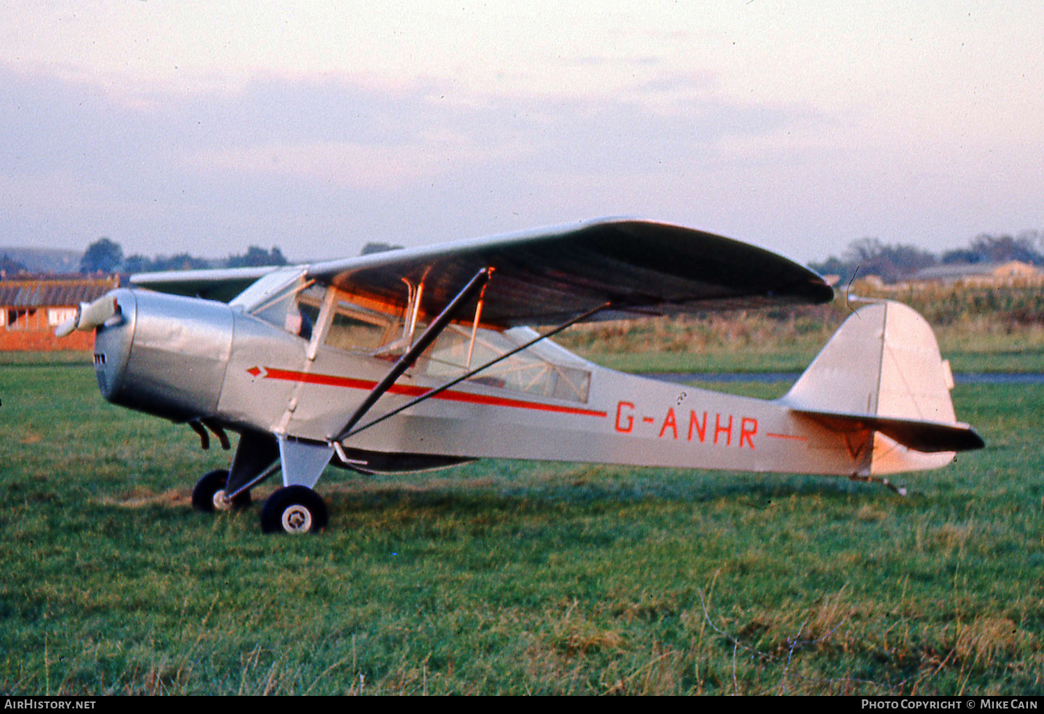 Aircraft Photo of G-ANHR | Taylorcraft J Auster Mk5 | AirHistory.net #604428