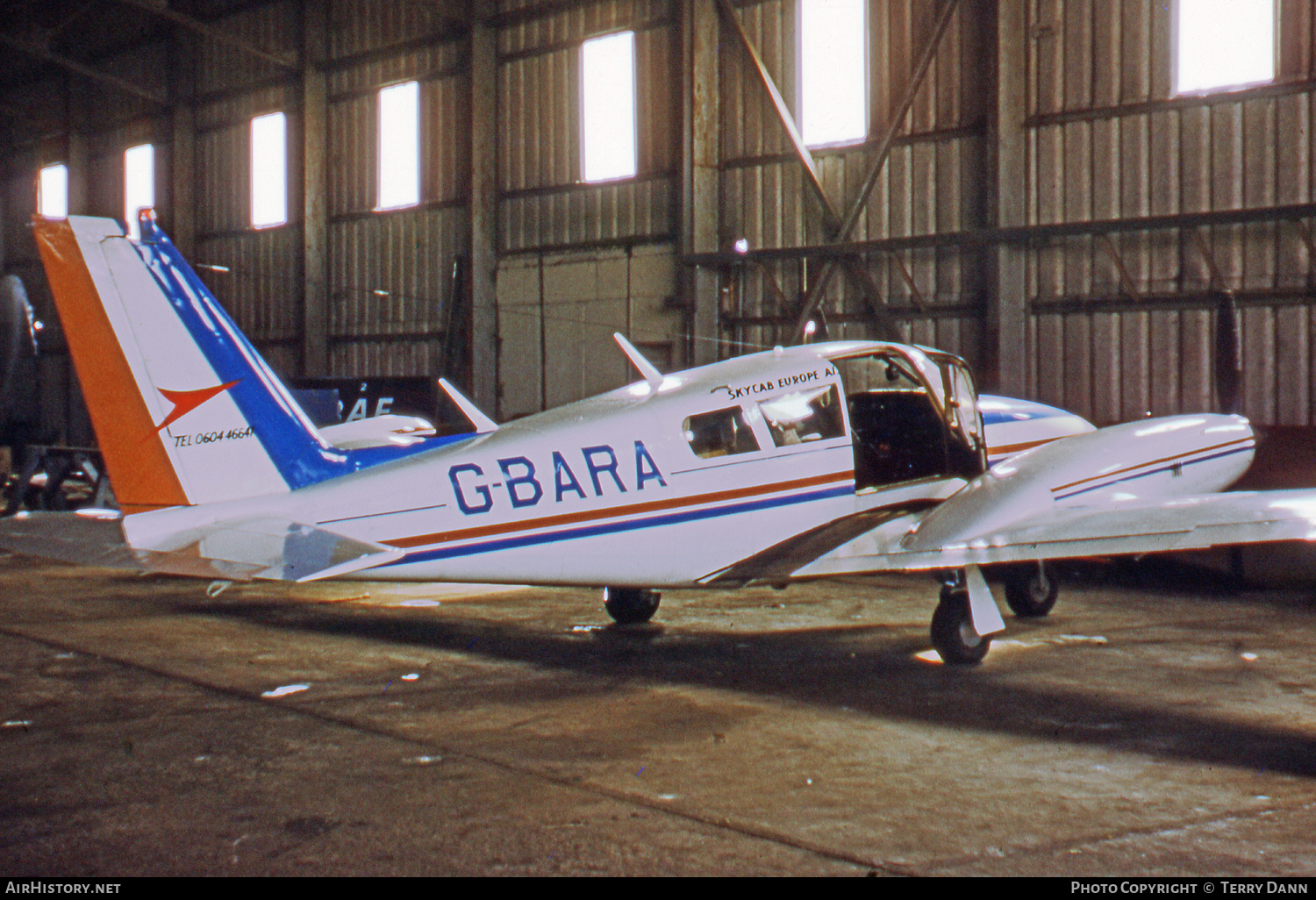 Aircraft Photo of G-BARA | Piper PA-30-160 Twin Comanche B | Skycab Europe Air Taxis | AirHistory.net #604502