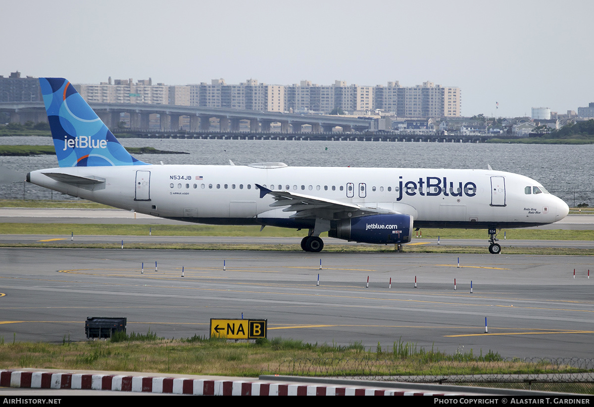 Aircraft Photo of N534JB | Airbus A320-232 | JetBlue Airways | AirHistory.net #604623