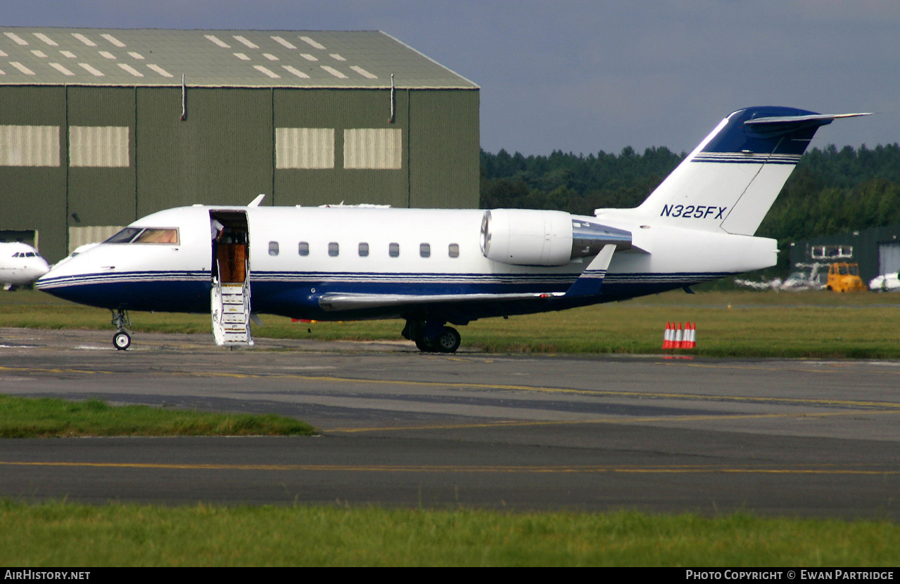 Aircraft Photo of N325FX | Bombardier Challenger 604 (CL-600-2B16) | AirHistory.net #604652