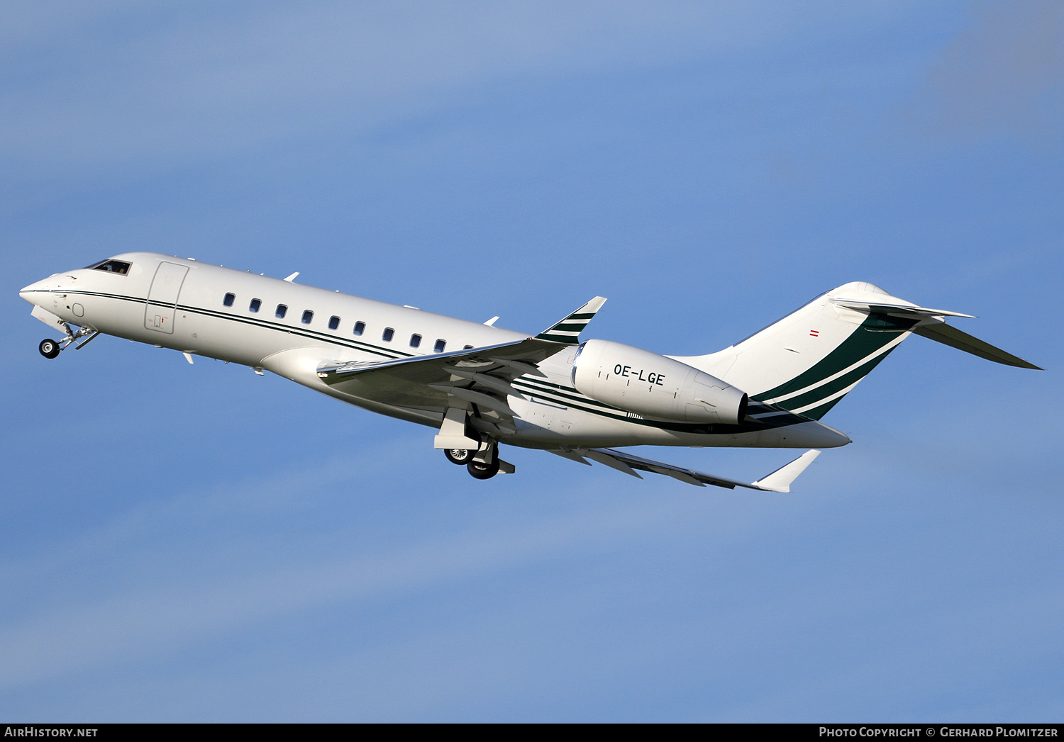 Aircraft Photo of OE-LGE | Bombardier Global 5000 (BD-700-1A11) | AirHistory.net #604731