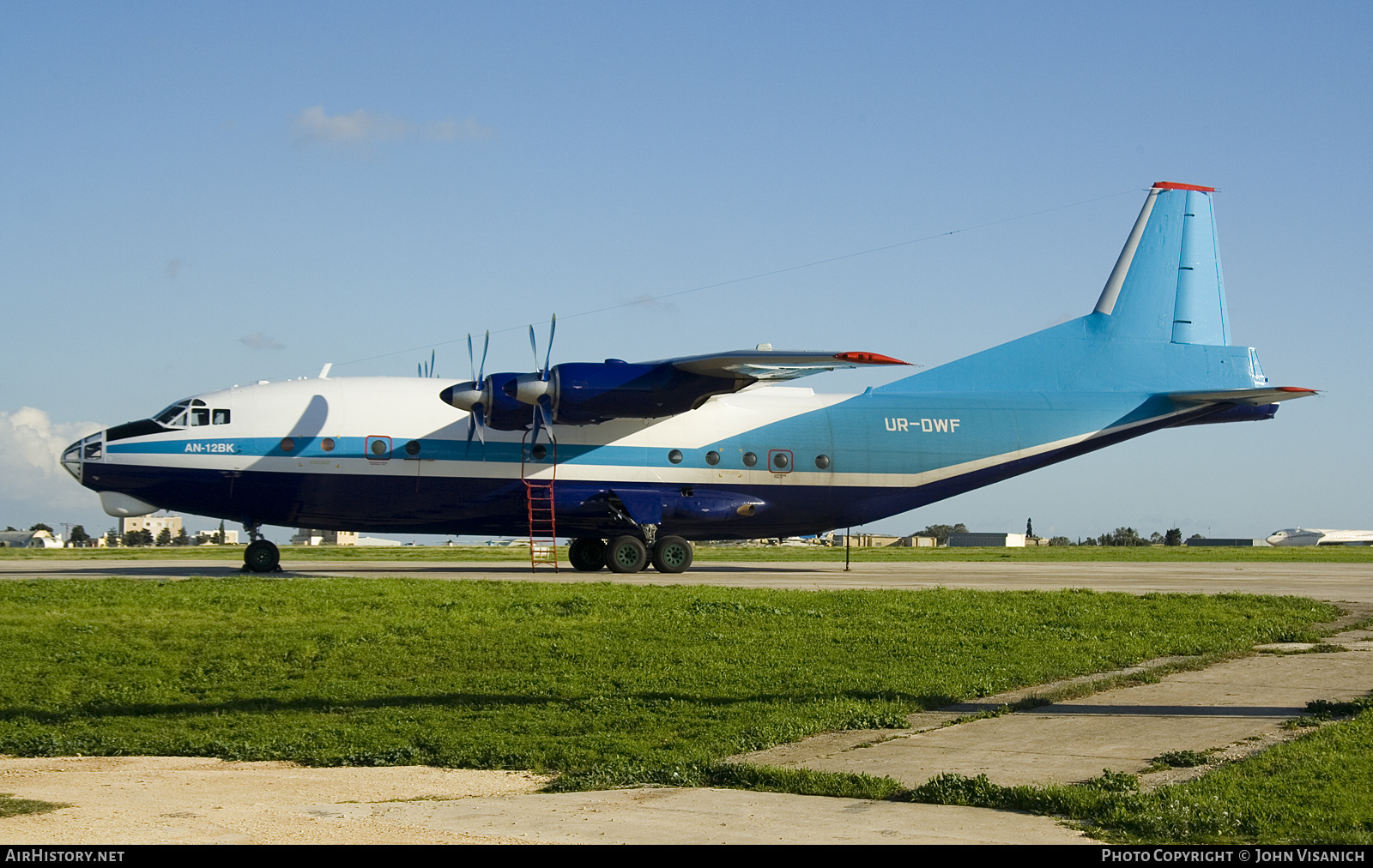 Aircraft Photo of UR-DWF | Antonov An-12BK | AirHistory.net #604759