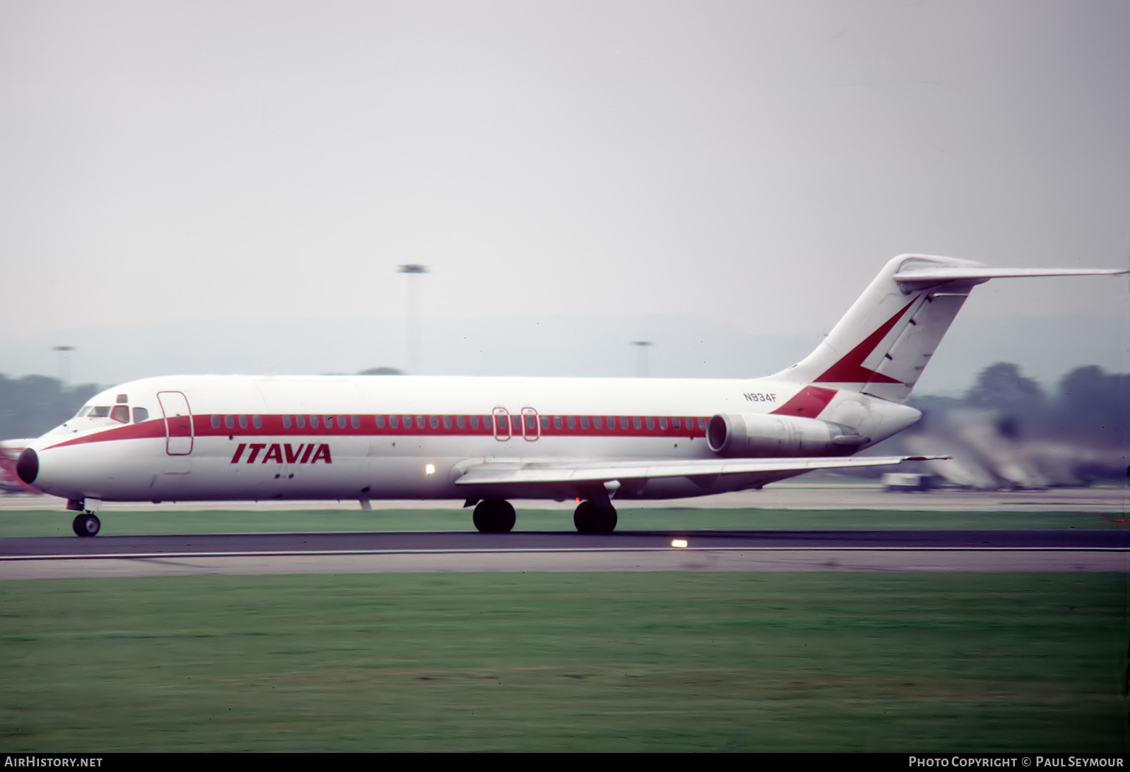 Aircraft Photo of N934F | McDonnell Douglas DC-9-32CF | Itavia | AirHistory.net #604801