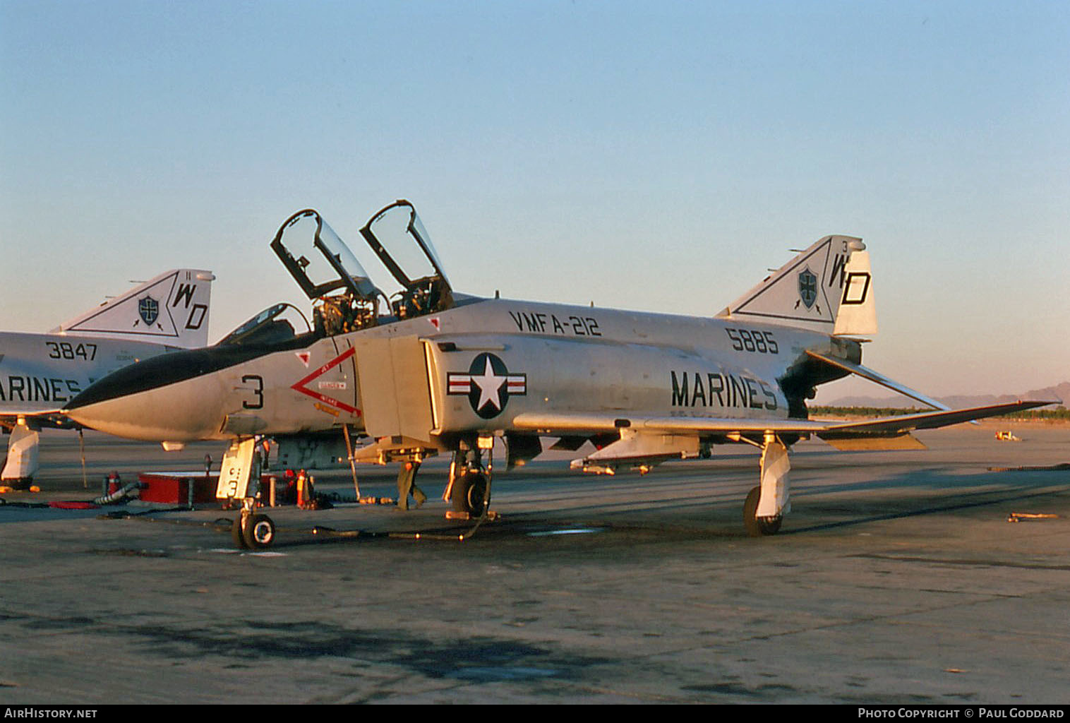 Aircraft Photo of 155885 / 5885 | McDonnell Douglas F-4J Phantom II | USA - Marines | AirHistory.net #604830