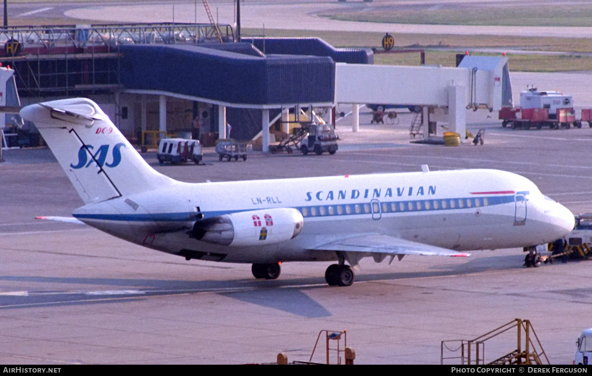 Aircraft Photo of LN-RLL | McDonnell Douglas DC-9-21 | Scandinavian Airlines - SAS | AirHistory.net #604887