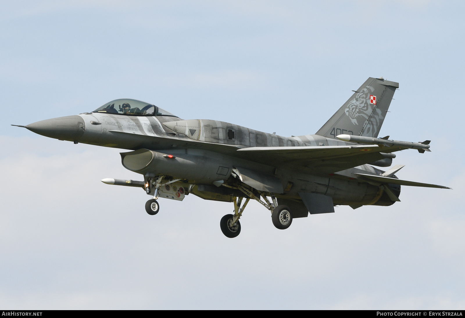 Aircraft Photo of 4052 | General Dynamics F-16C Fighting Falcon | Poland - Air Force | AirHistory.net #604909