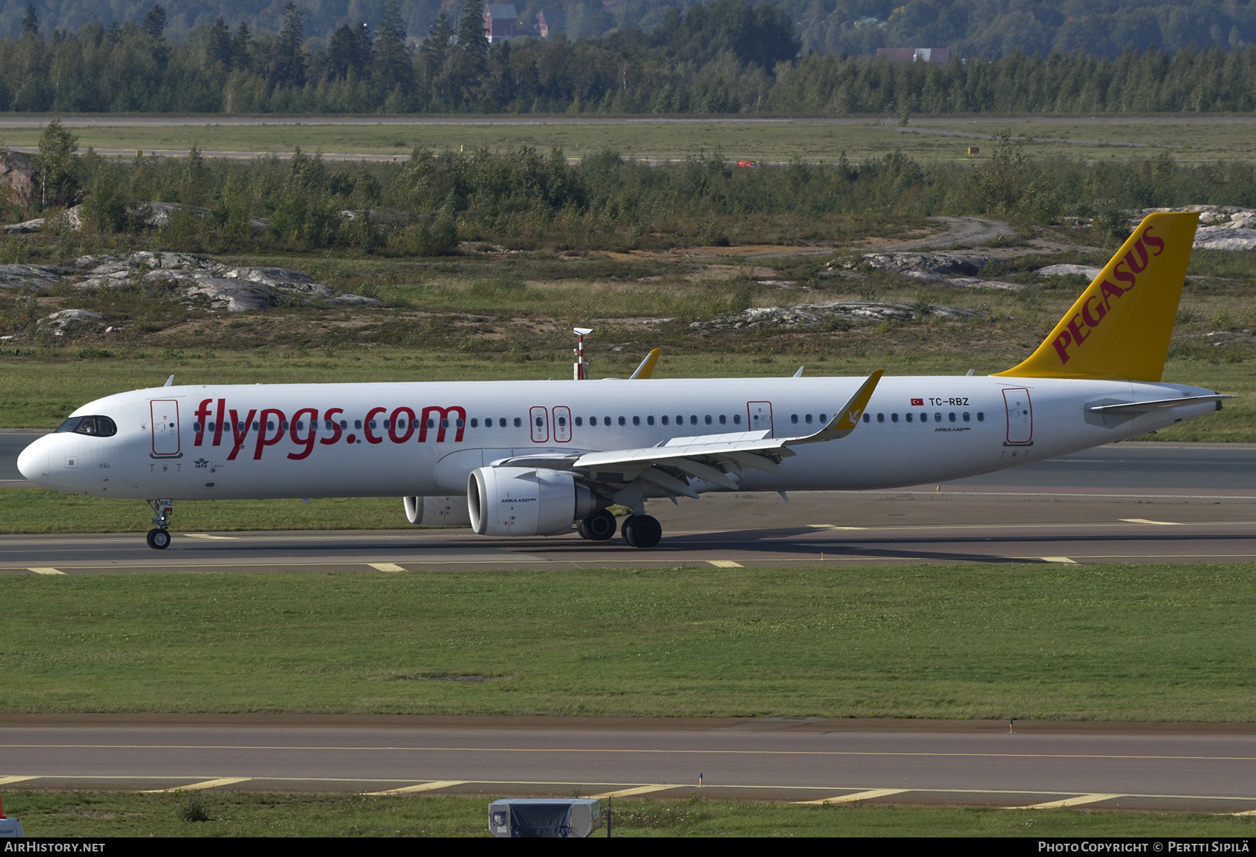 Aircraft Photo of TC-RBZ | Airbus A321-251NX | Pegasus Airlines | AirHistory.net #604939