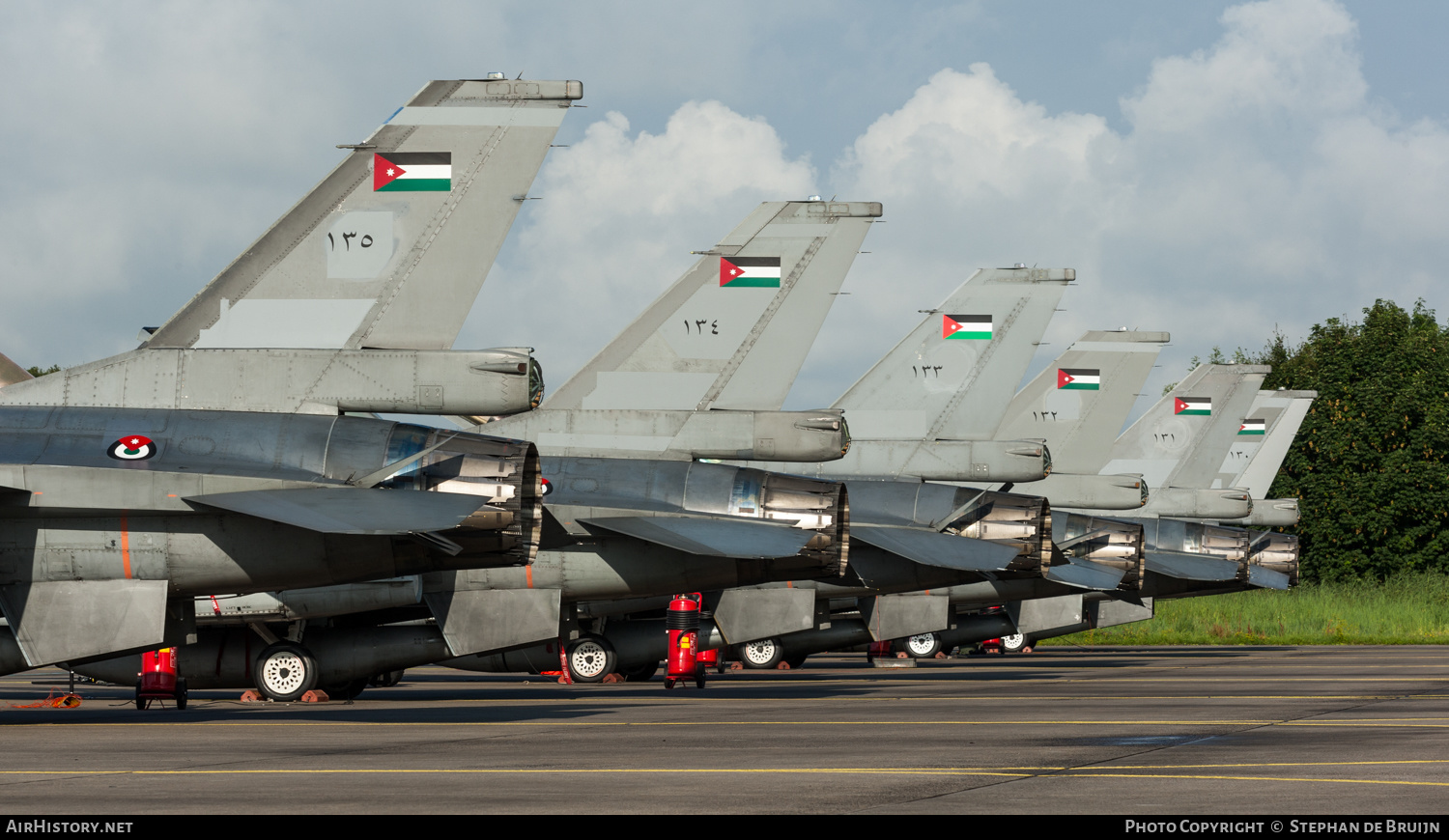 Aircraft Photo of 135 | General Dynamics F-16BM Fighting Falcon | Jordan - Air Force | AirHistory.net #605157