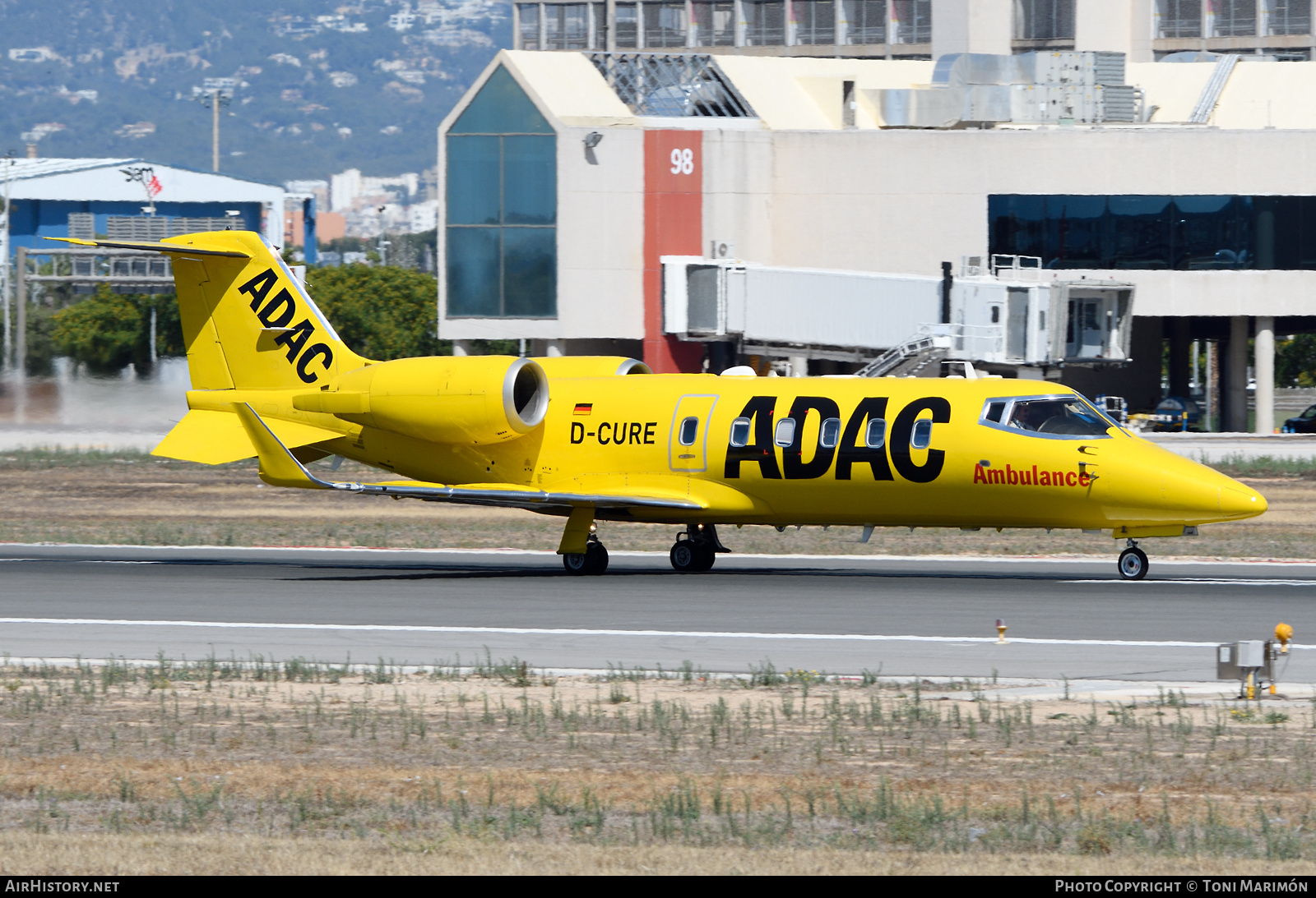 Aircraft Photo of D-CURE | Learjet 60XR | ADAC Luftrettung | AirHistory.net #605349