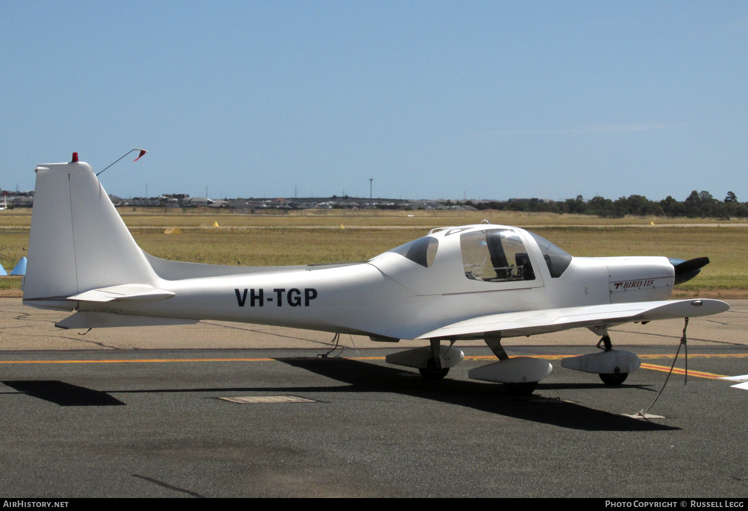 Aircraft Photo of VH-TGP | Grob G-115 | AirHistory.net #605376