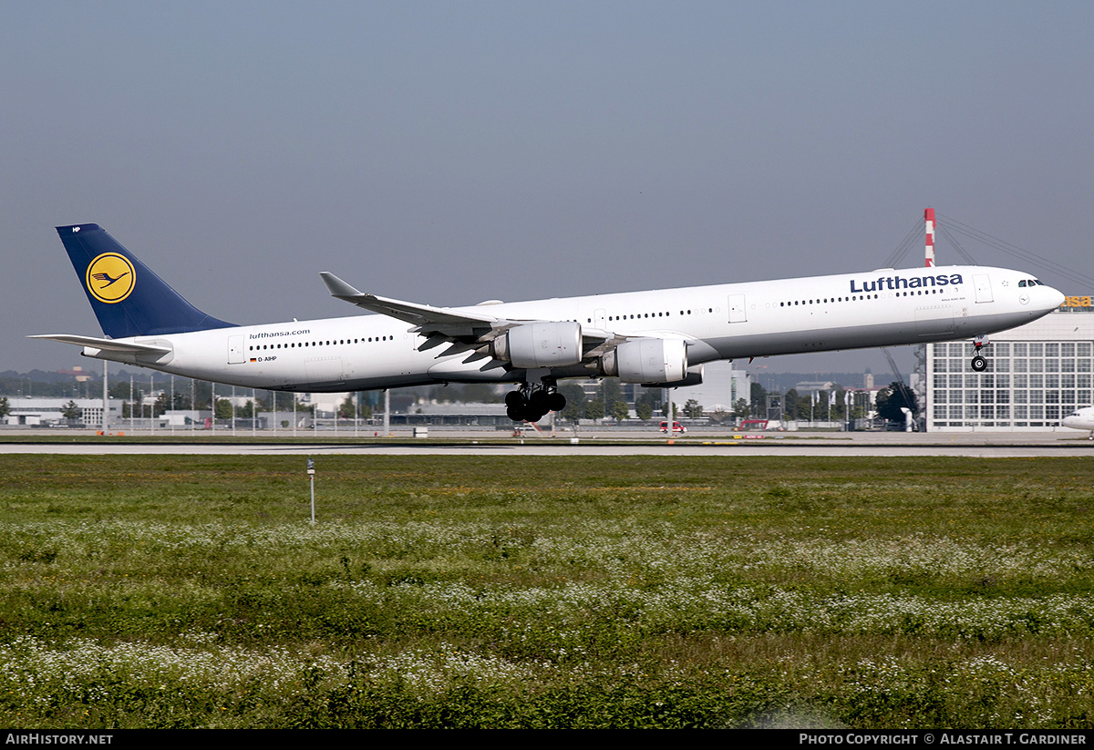 Aircraft Photo of D-AIHP | Airbus A340-642 | Lufthansa | AirHistory.net #605390