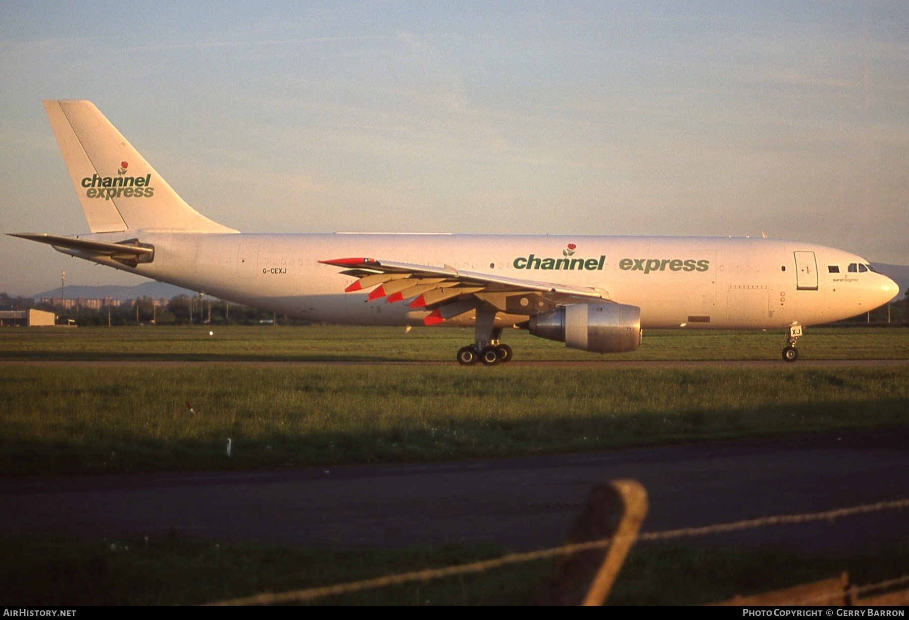 Aircraft Photo of G-CEXJ | Airbus A300B4-203(F) | Channel Express | AirHistory.net #605472