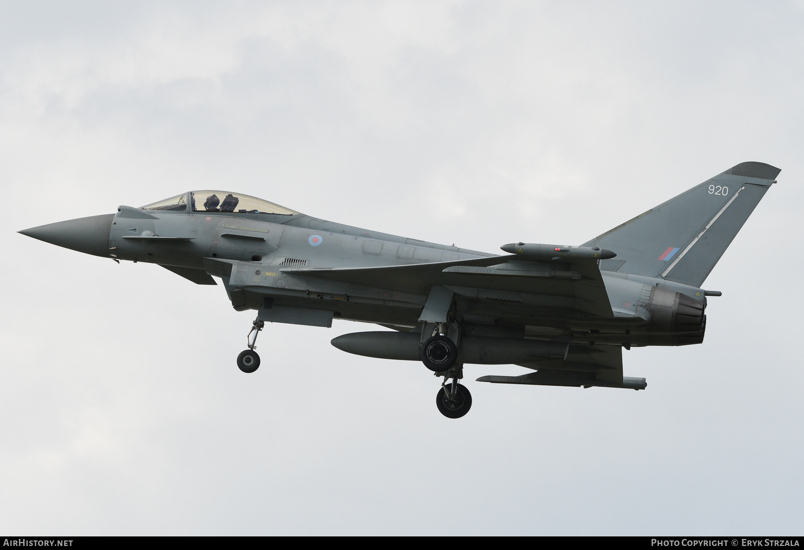 Aircraft Photo of ZJ920 | Eurofighter EF-2000 Typhoon FGR4 | UK - Air Force | AirHistory.net #605499