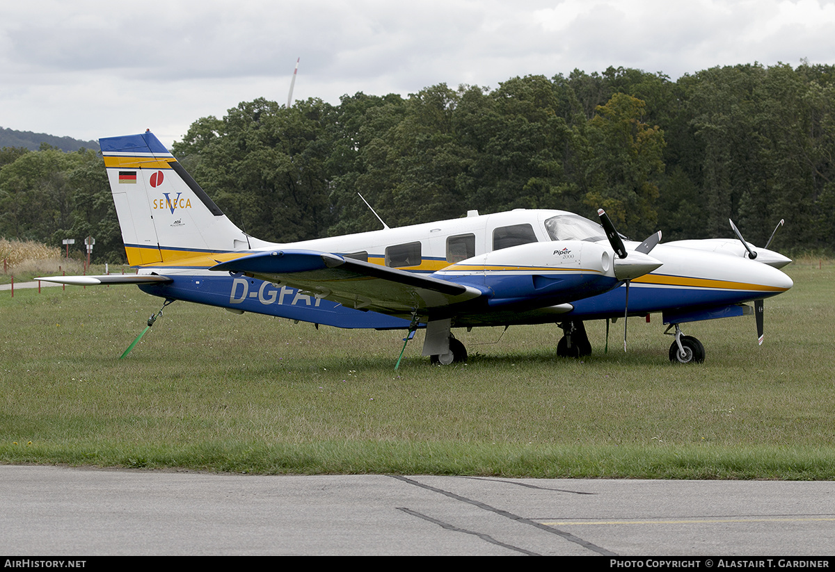 Aircraft Photo of D-GFAT | Piper PA-34-220T Seneca V | Franconia Air Service | AirHistory.net #605518