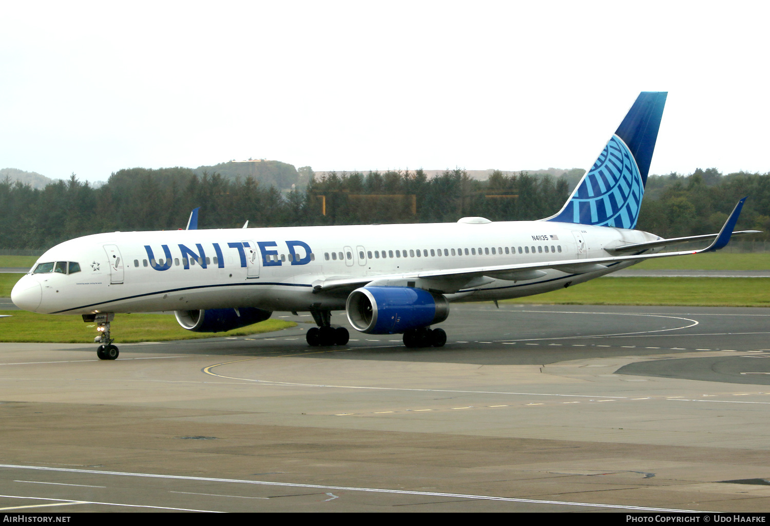 Aircraft Photo of N41135 | Boeing 757-224 | United Airlines | AirHistory.net #605535