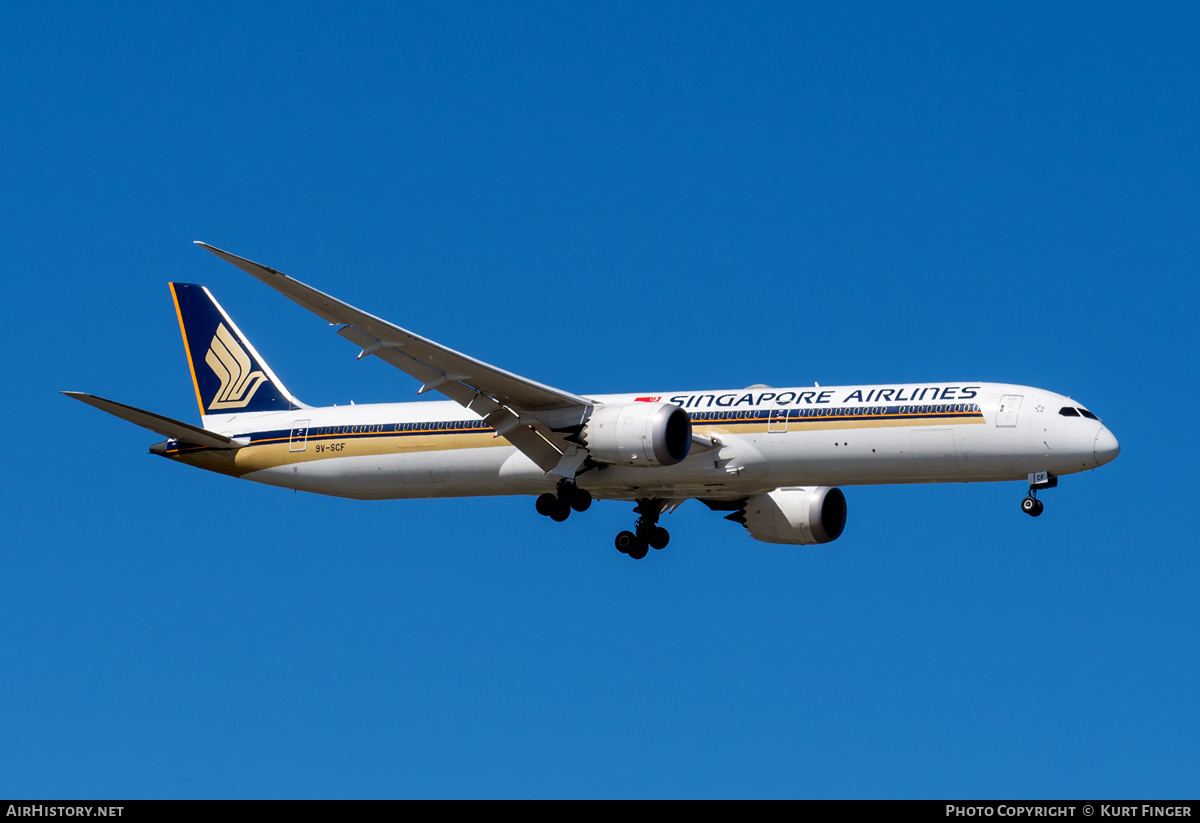Aircraft Photo of 9V-SCF | Boeing 787-10 Dreamliner | Singapore Airlines | AirHistory.net #605653