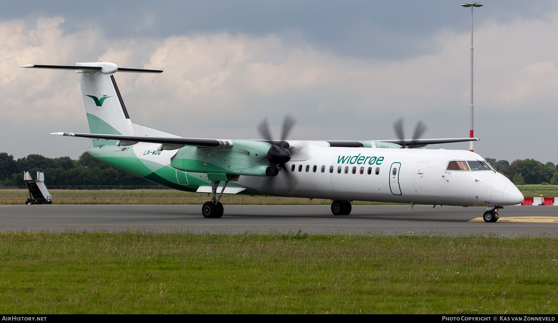 Aircraft Photo of LN-WDG | Bombardier DHC-8-402 Dash 8 | Widerøe | AirHistory.net #605756