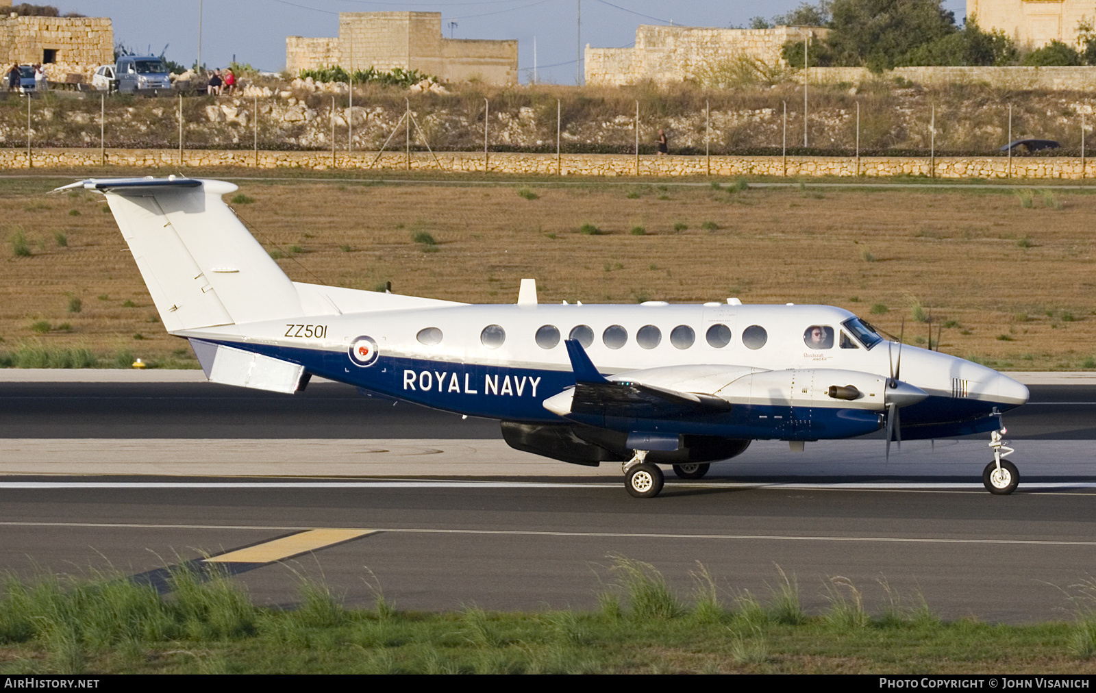 Aircraft Photo of ZZ501 | Hawker Beechcraft 350CER Avenger T1 (300C) | UK - Navy | AirHistory.net #605781