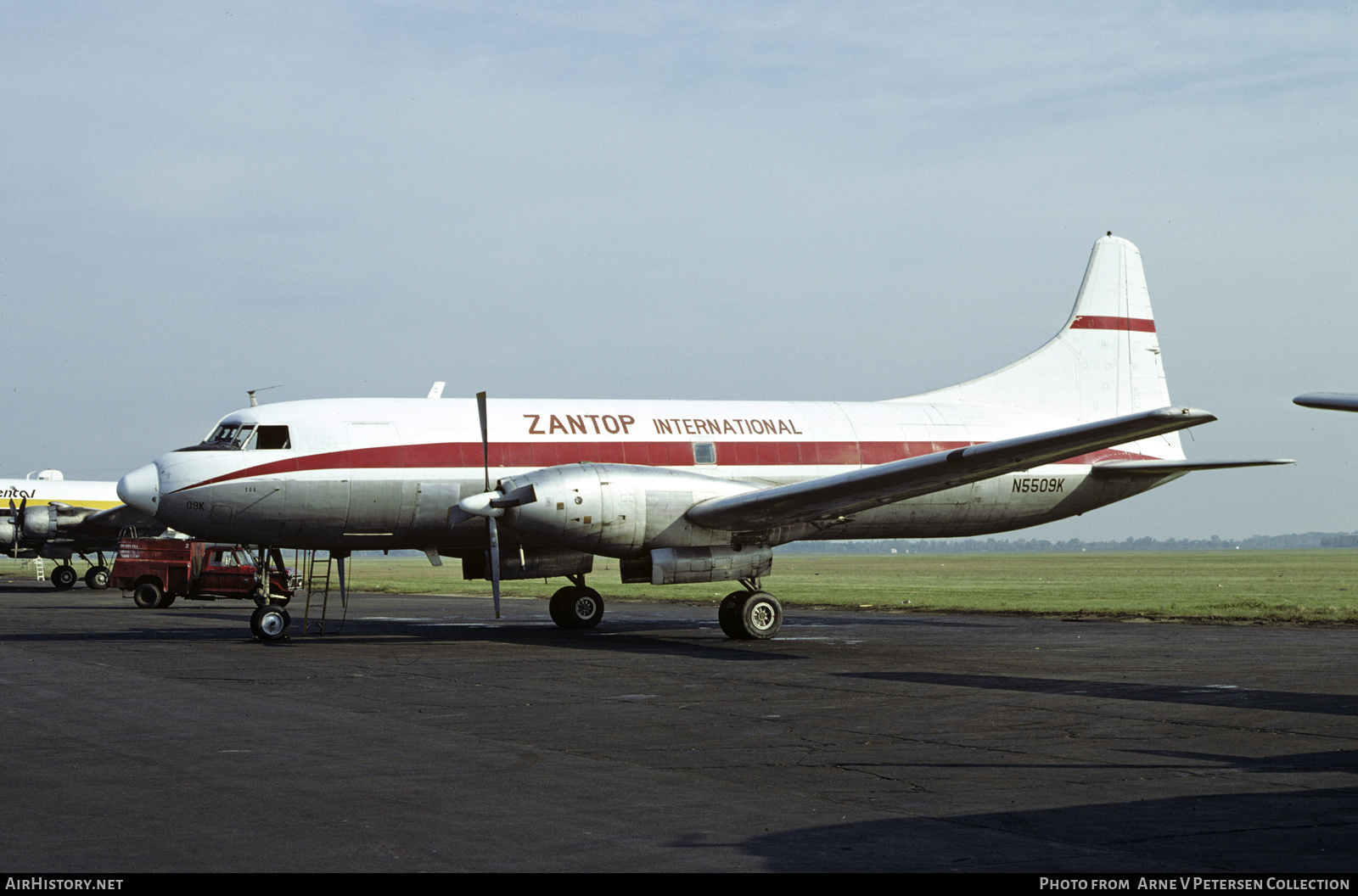 Aircraft Photo of N5509K | Convair 640/F | Zantop International Airlines | AirHistory.net #605806