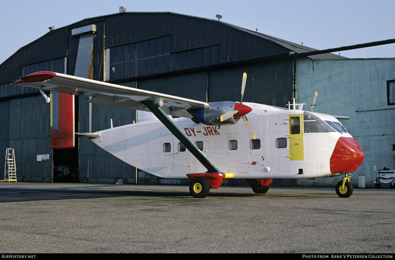 Aircraft Photo of OY-JRK | Short SC.7 Skyliner 3A-100 | AirHistory.net #605809
