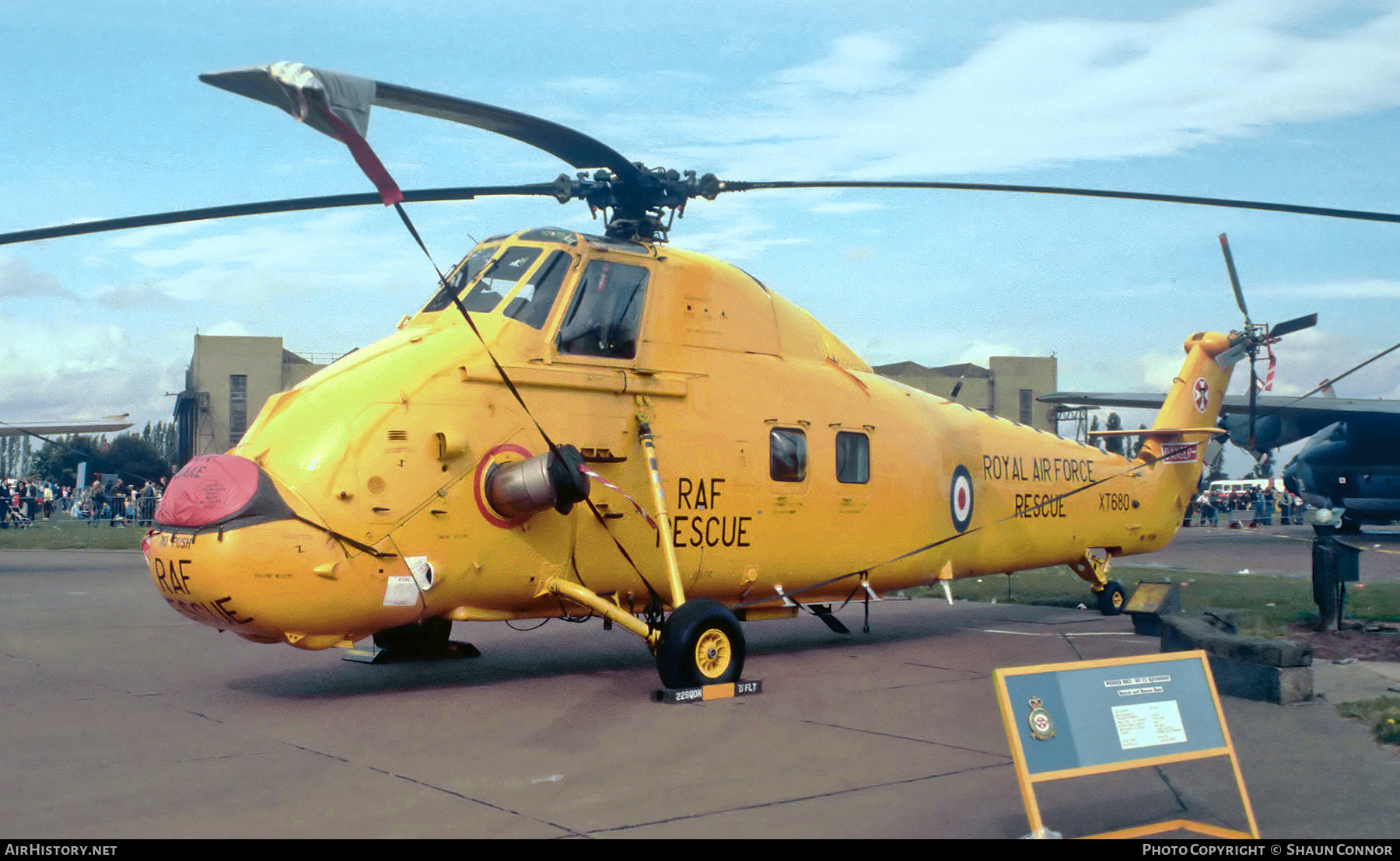 Aircraft Photo of XT680 | Westland WS-58 Wessex HC.2 | UK - Air Force | AirHistory.net #605837