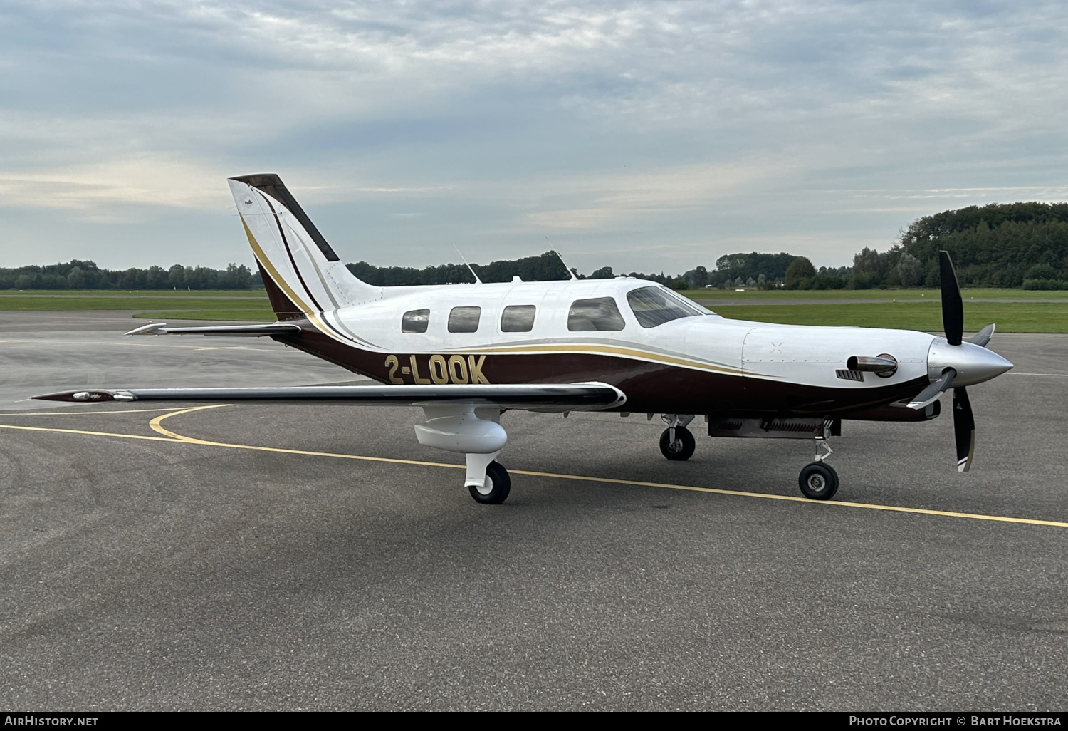Aircraft Photo of 2-LOOK | Piper PA-46-350P Malibu Mirage | AirHistory.net #605960