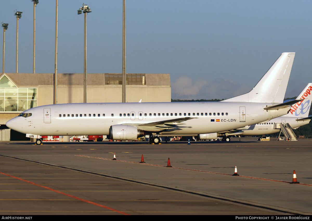 Aircraft Photo of EC-LDN | Boeing 737-448 | AirHistory.net #605972
