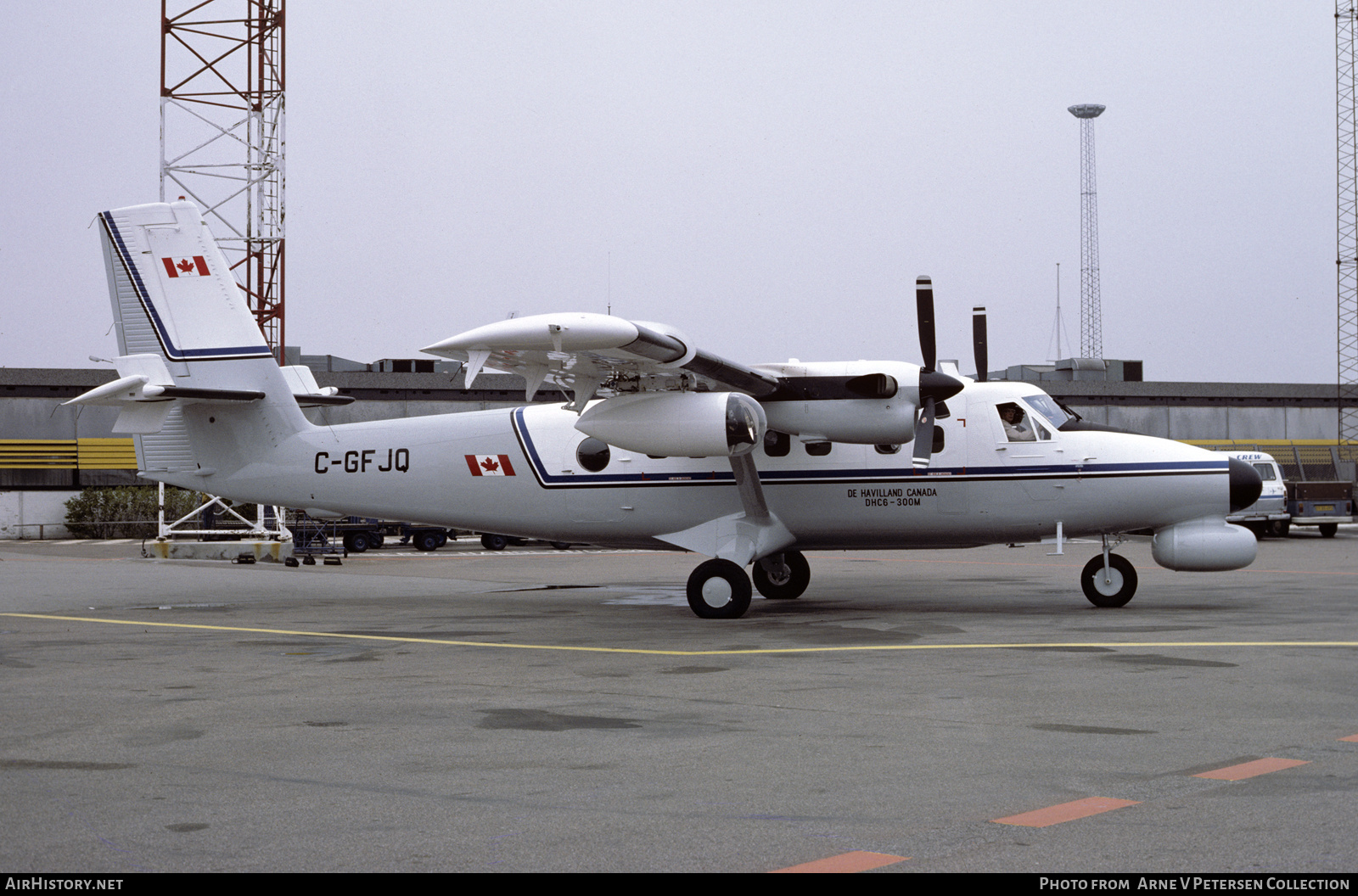 Aircraft Photo of C-GFJQ | De Havilland Canada DHC-6-300M Twin Otter | De Havilland Canada | AirHistory.net #606001