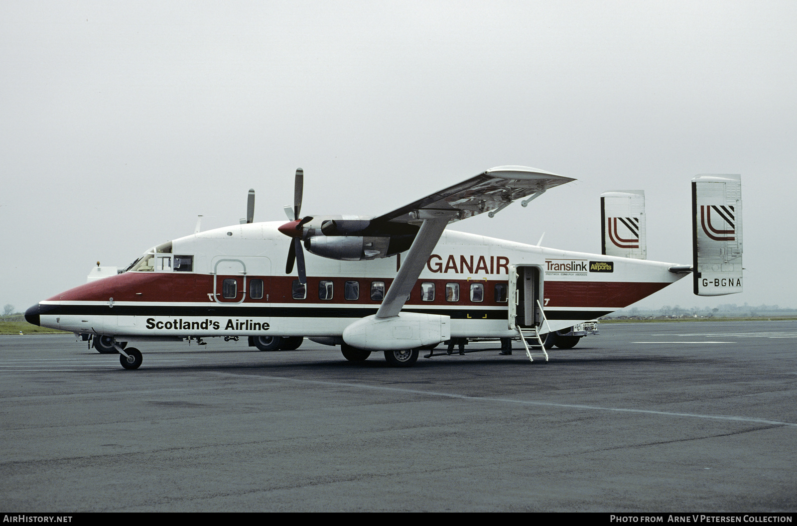 Aircraft Photo of G-BGNA | Short 330-200 | Loganair | AirHistory.net #606021