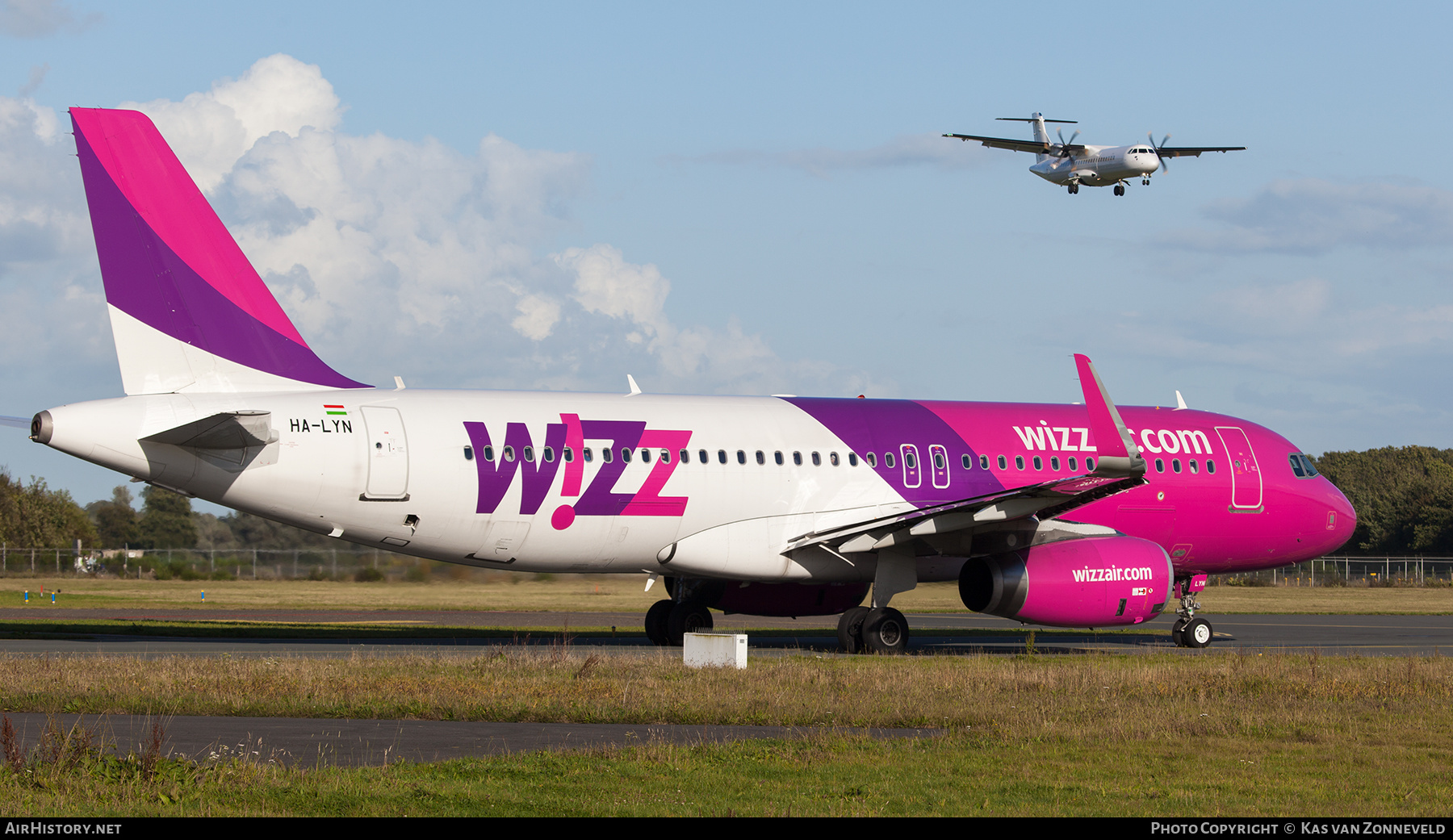 Aircraft Photo of HA-LYN | Airbus A320-232 | Wizz Air | AirHistory.net #606071