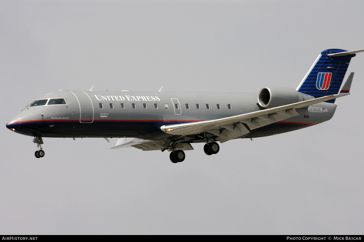 Aircraft Photo of N913SW | Bombardier CRJ-200LR (CL-600-2B19) | United Express | AirHistory.net #606108