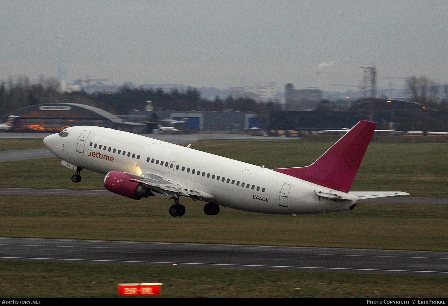 Aircraft Photo of LY-AQV | Boeing 737-35B | Jettime | AirHistory.net #606126