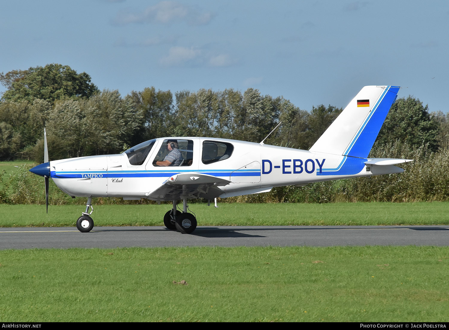 Aircraft Photo of D-EBOY | Socata TB-9 Tampico Club | AirHistory.net #606134