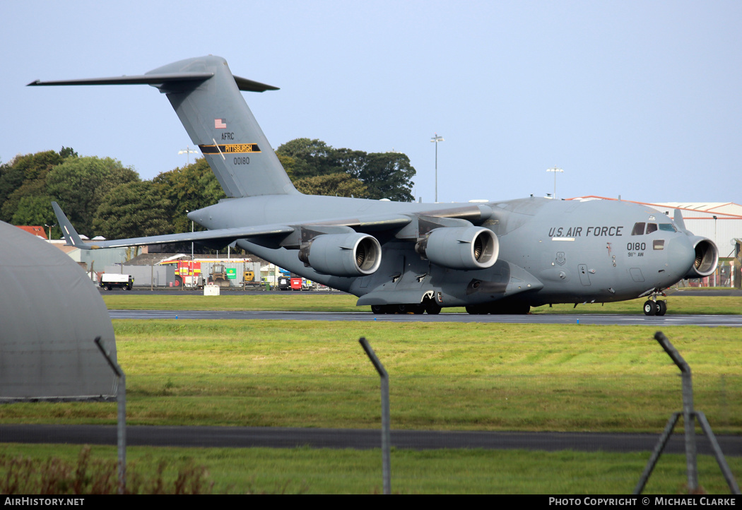 Aircraft Photo of 00-0180 / 00180 | Boeing C-17A Globemaster III | USA - Air Force | AirHistory.net #606148