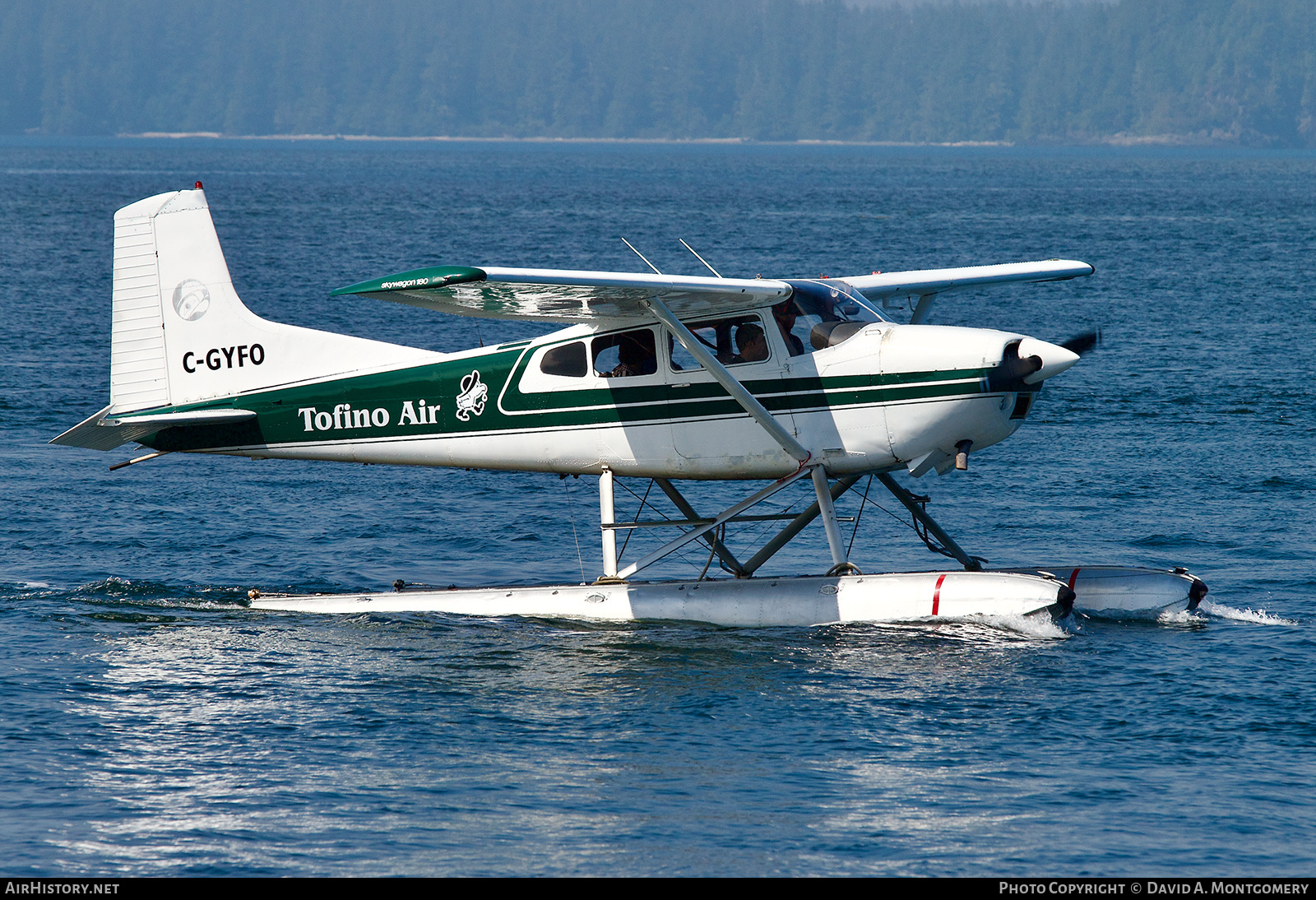 Aircraft Photo of C-GYFO | Cessna 180J Skywagon 180 | Tofino Air | AirHistory.net #606254