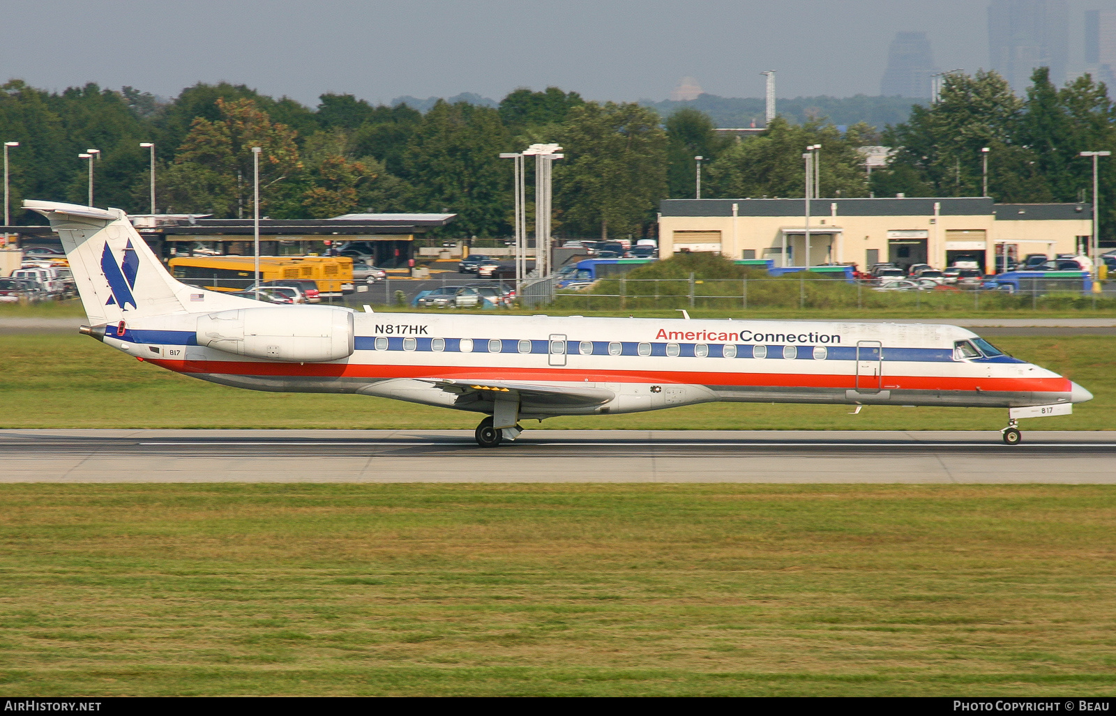 Aircraft Photo of N817HK | Embraer ERJ-145LR (EMB-145LR) | American Connection | AirHistory.net #606312