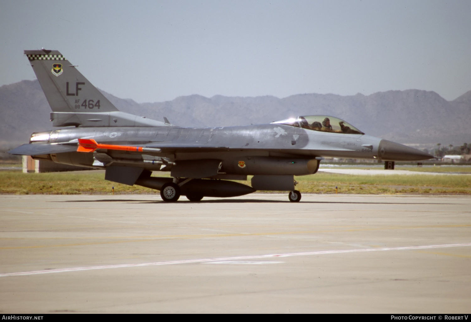 Aircraft Photo of 88-0464 / AF88-464 | General Dynamics F-16C Fighting Falcon | USA - Air Force | AirHistory.net #606334