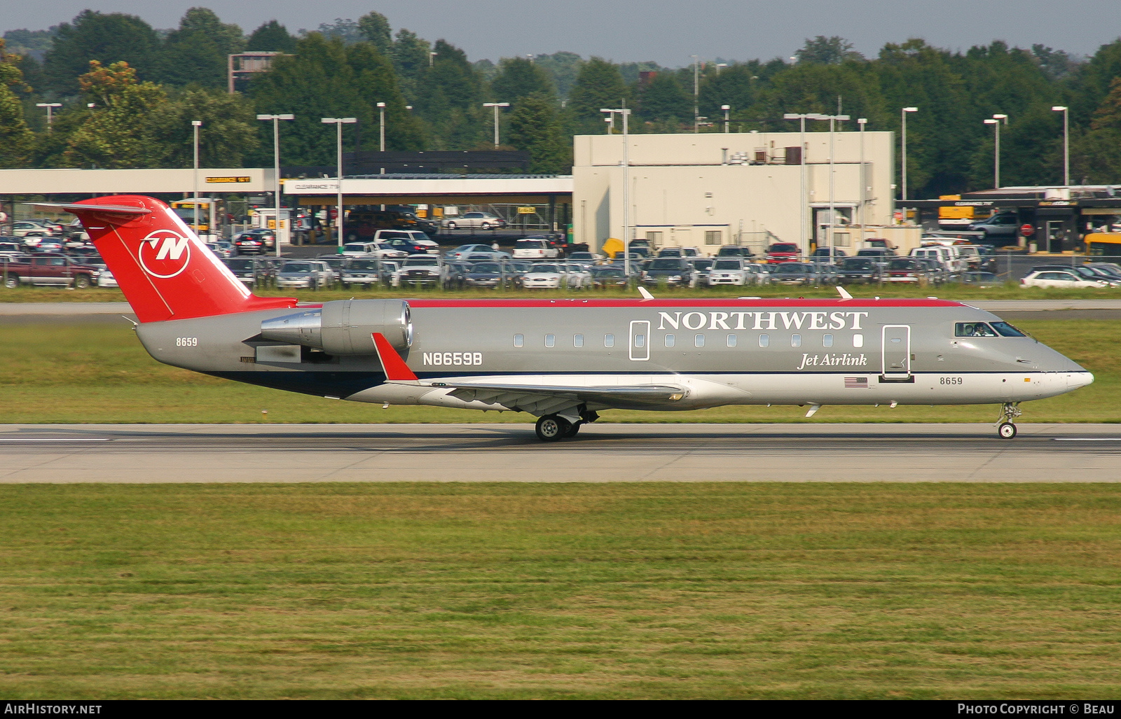 Aircraft Photo of N8659B | Bombardier CRJ-200LR (CL-600-2B19) | Northwest Jet Airlink | AirHistory.net #606346