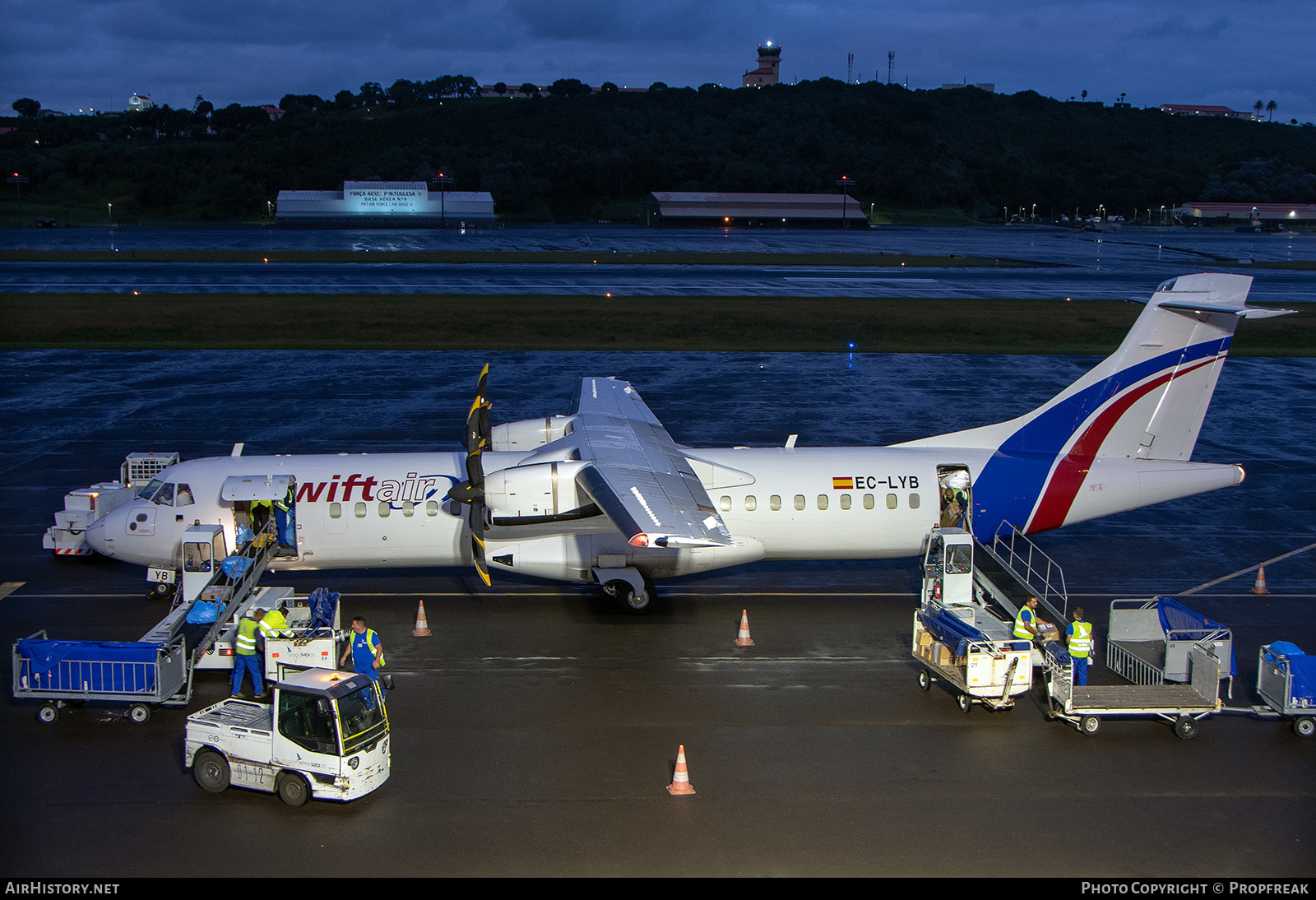 Aircraft Photo of EC-LYB | ATR ATR-72-500 (ATR-72-212A) | Swiftair | AirHistory.net #606357