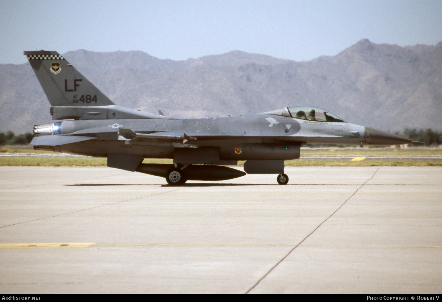 Aircraft Photo of 88-0484 / AF88-484 | General Dynamics F-16C Fighting Falcon | USA - Air Force | AirHistory.net #606359
