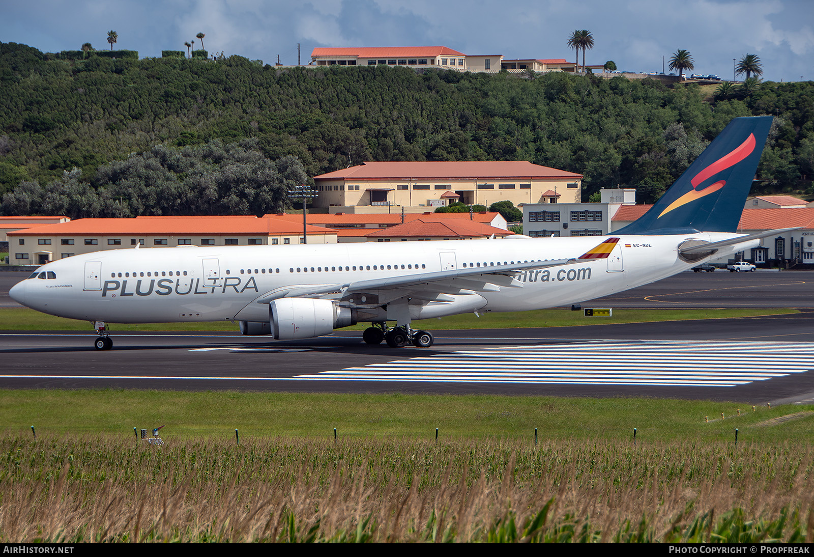 Aircraft Photo of EC-NUL | Airbus A330-202 | Plus Ultra Líneas Aéreas | AirHistory.net #606366