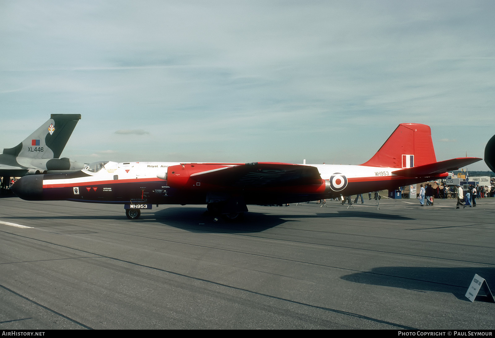 Aircraft Photo of WH953 | English Electric Canberra B6(mod) | UK - Air Force | AirHistory.net #606425