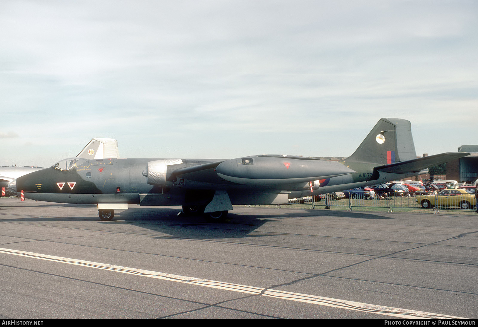 Aircraft Photo of WJ637 | English Electric Canberra B2 | UK - Air Force | AirHistory.net #606428