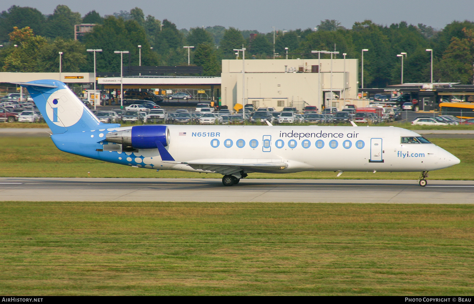 Aircraft Photo of N651BR | Bombardier CRJ-200ER (CL-600-2B19) | Independence Air | AirHistory.net #606444