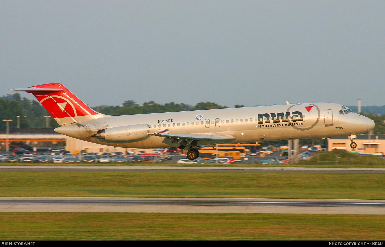 Aircraft Photo of N8950E | McDonnell Douglas DC-9-31 | Northwest Airlines | AirHistory.net #606492