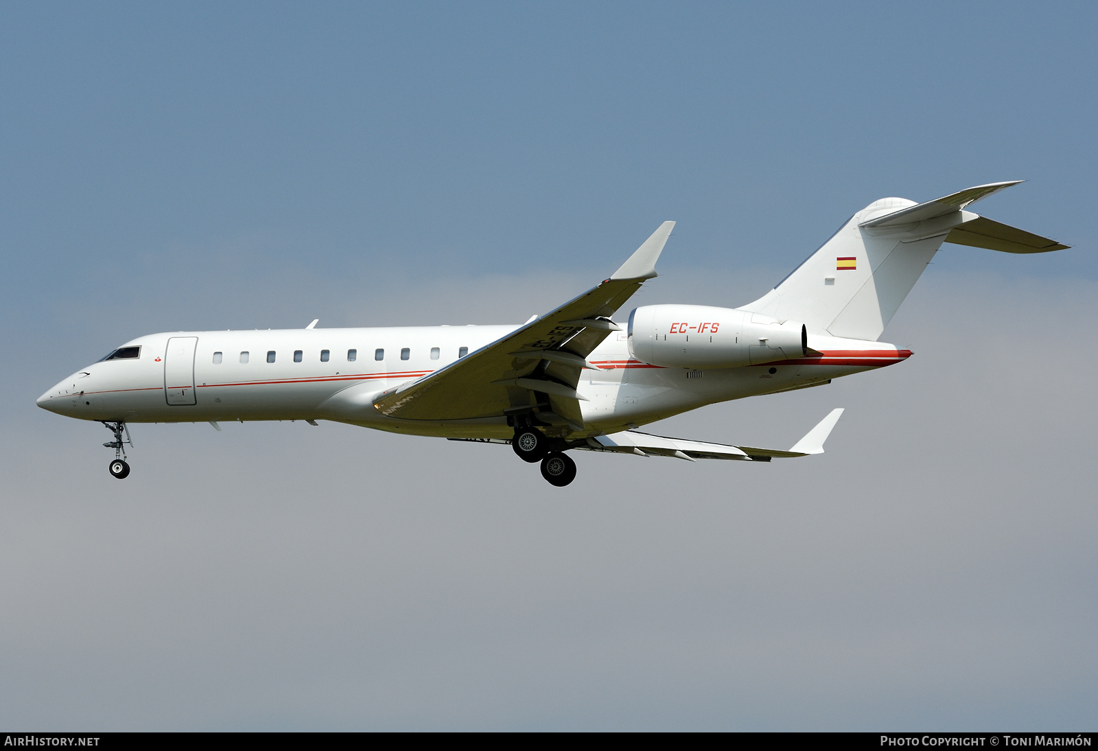 Aircraft Photo of EC-IFS | Bombardier Global Express (BD-700-1A10) | AirHistory.net #606552