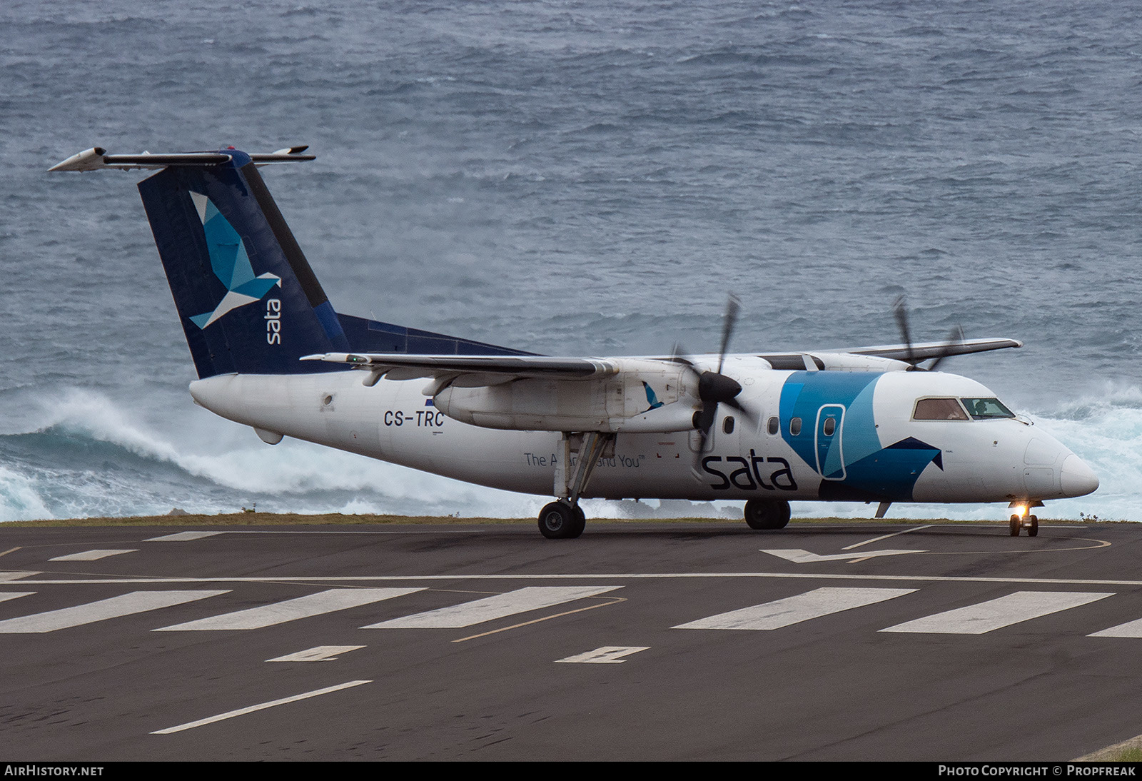 Aircraft Photo of CS-TRC | Bombardier DHC-8-202Q Dash 8 | SATA Air Açores | AirHistory.net #606608