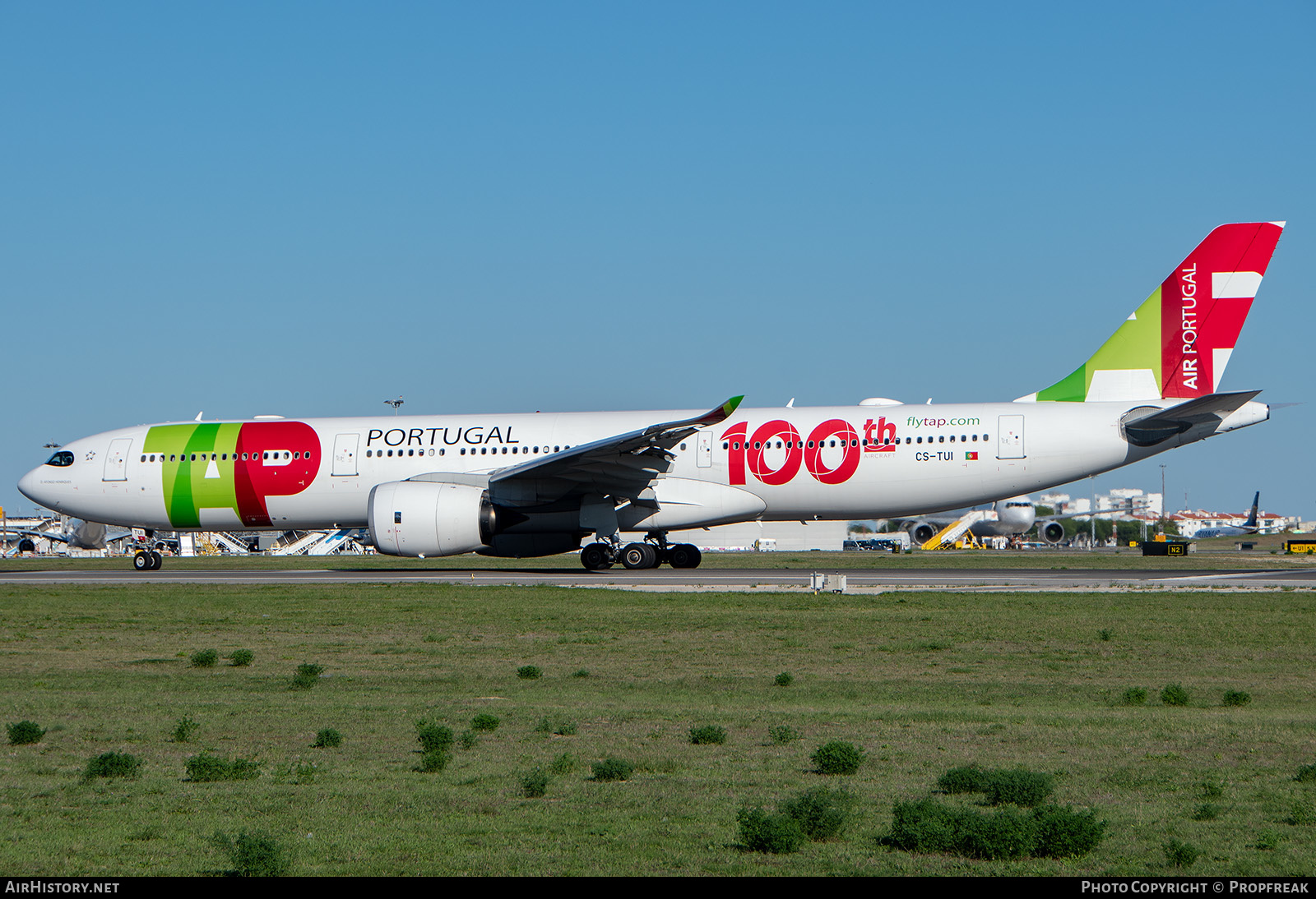 Aircraft Photo of CS-TUI | Airbus A330-941N | TAP Portugal | AirHistory.net #606611