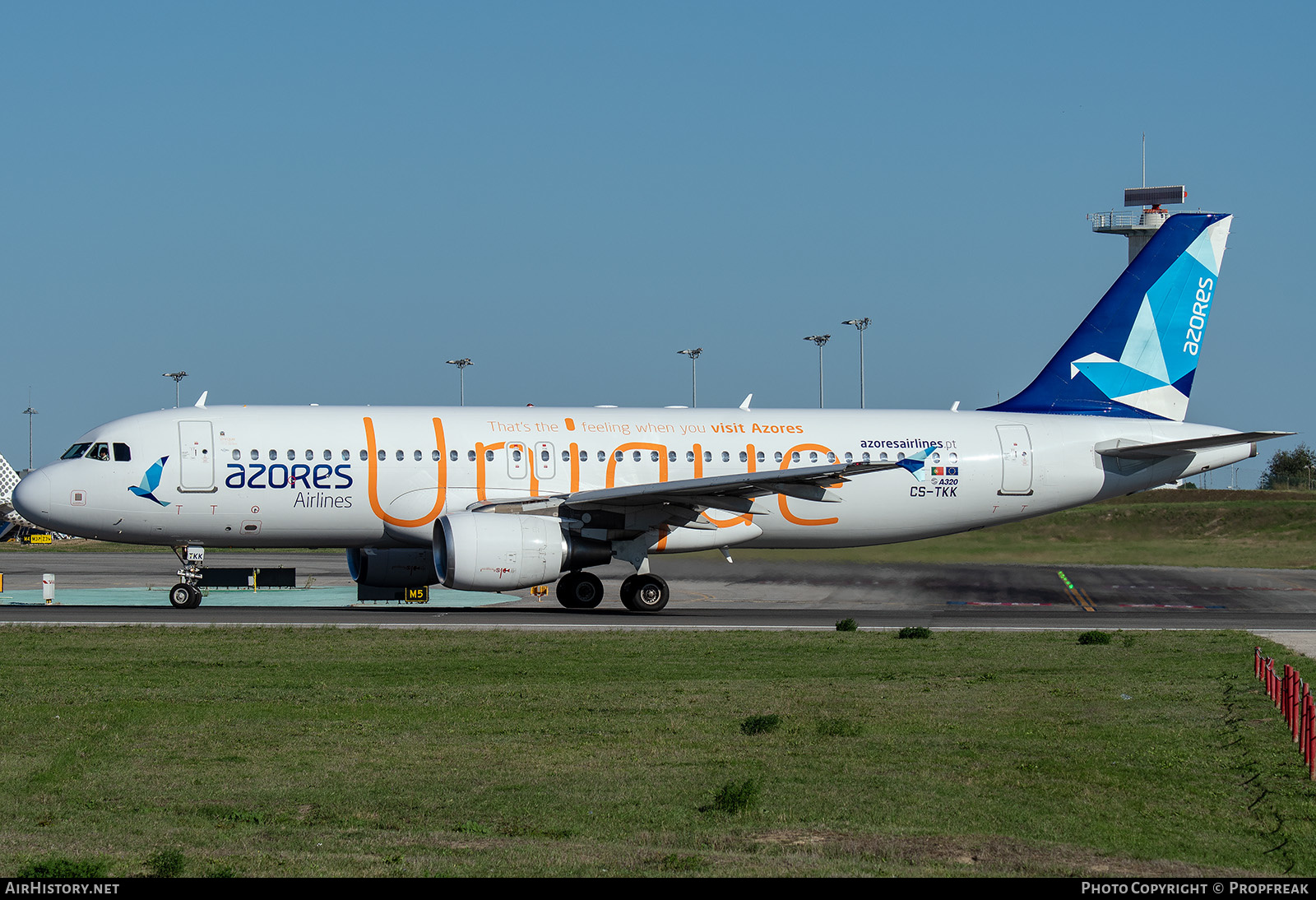 Aircraft Photo of CS-TKK | Airbus A320-214 | Azores Airlines | AirHistory.net #606620