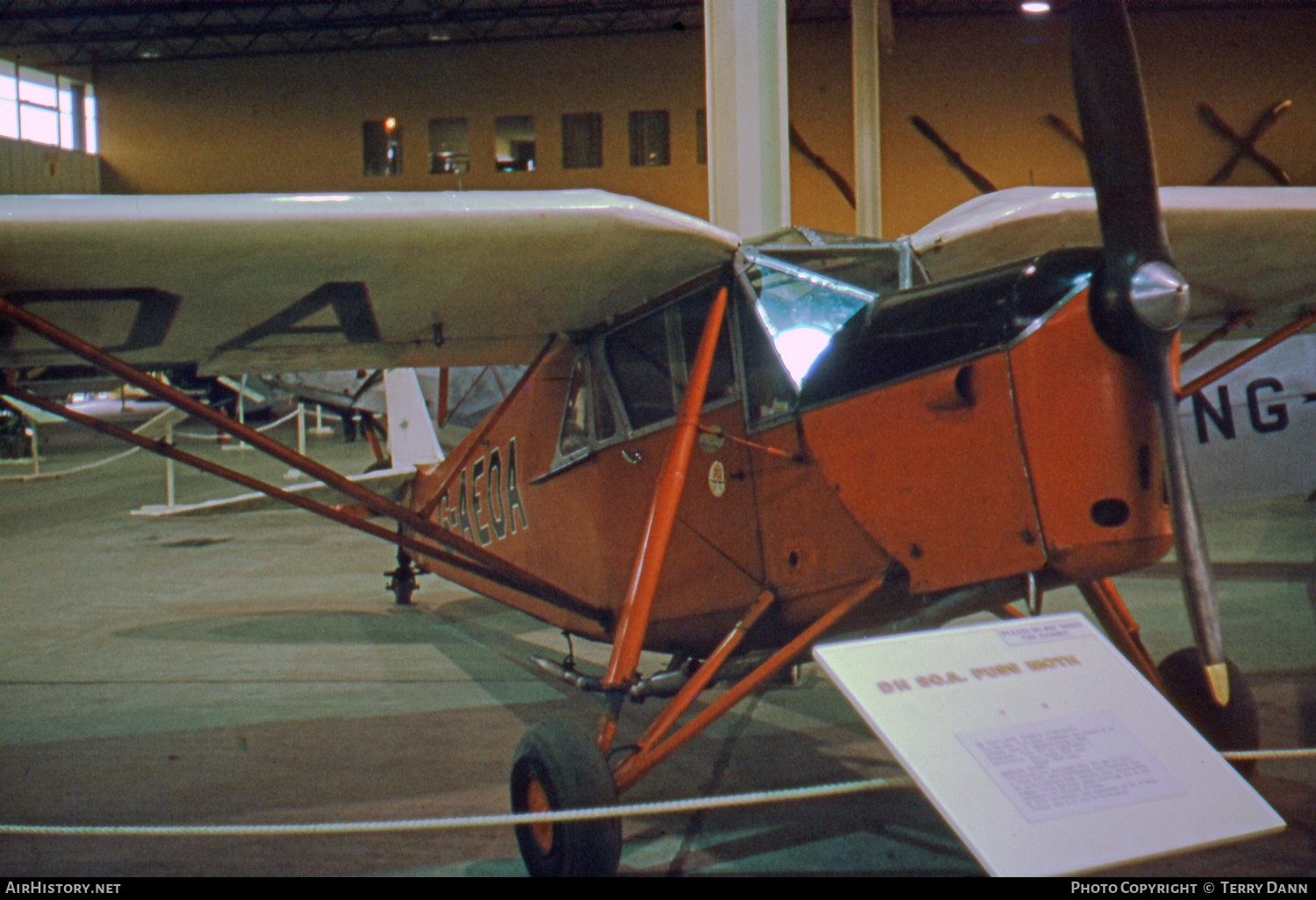 Aircraft Photo of G-AEOA | De Havilland D.H. 80A Puss Moth | AirHistory.net #606622